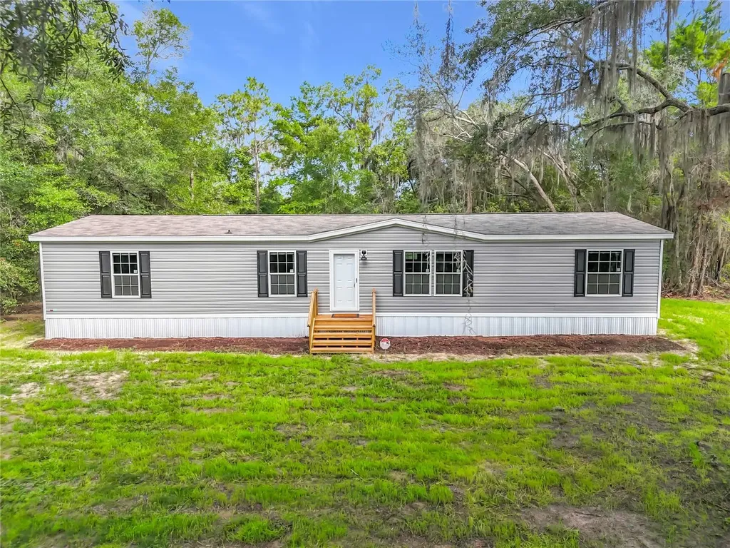 115 Betsy Ross Place Satsuma FL 32189