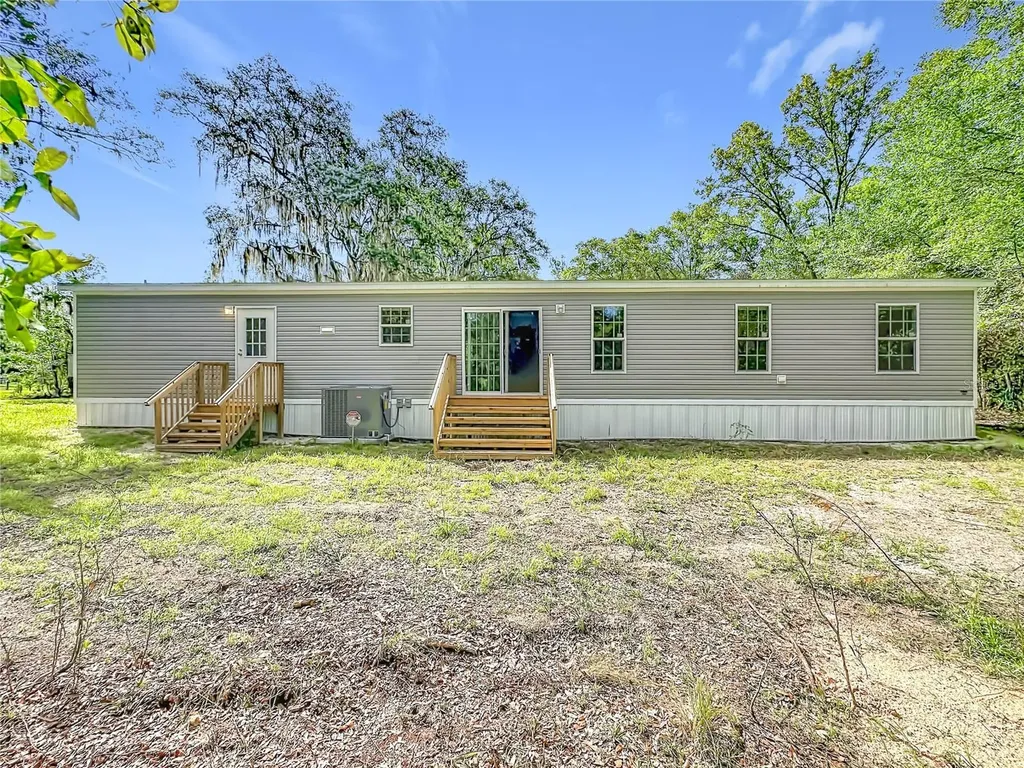 115 Betsy Ross Place Satsuma FL 32189