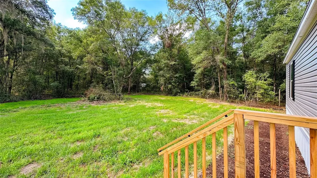 115 Betsy Ross Place Satsuma FL 32189