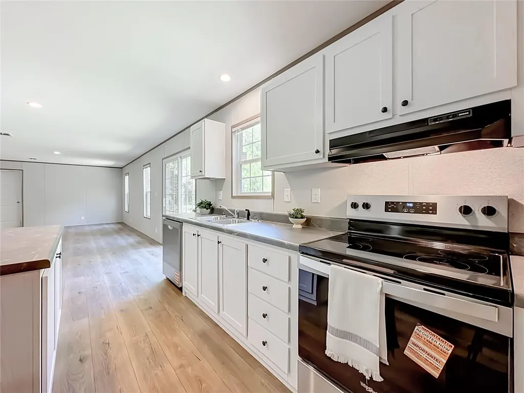 115 Betsy Ross Place Satsuma FL 32189