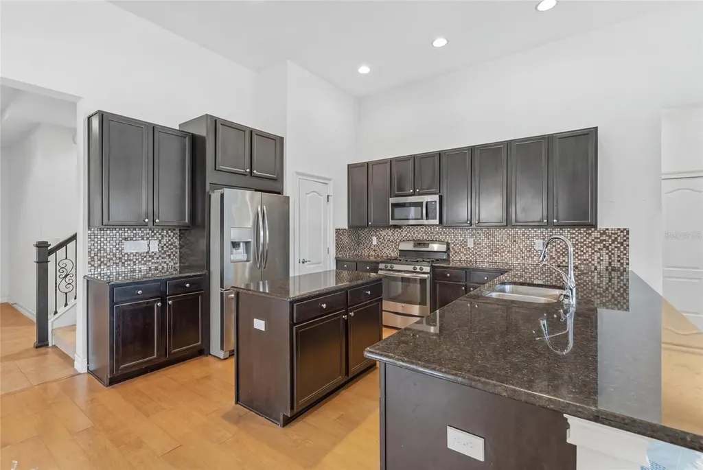 7013 Artesian Court Apollo Beach FL 33572