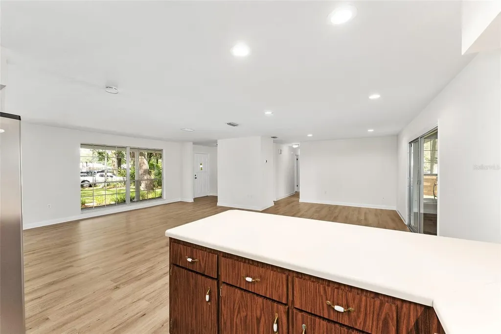 25747 SW 19th Avenue Newberry FL 32669