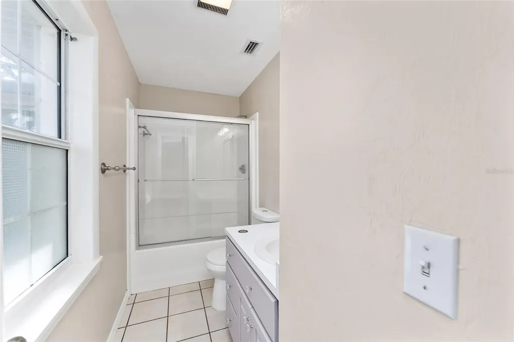 25747 SW 19th Avenue Newberry FL 32669