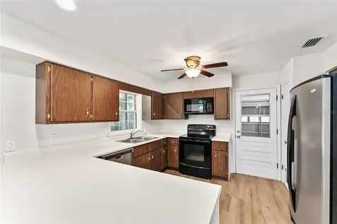 25747 SW 19th Avenue Newberry FL 32669