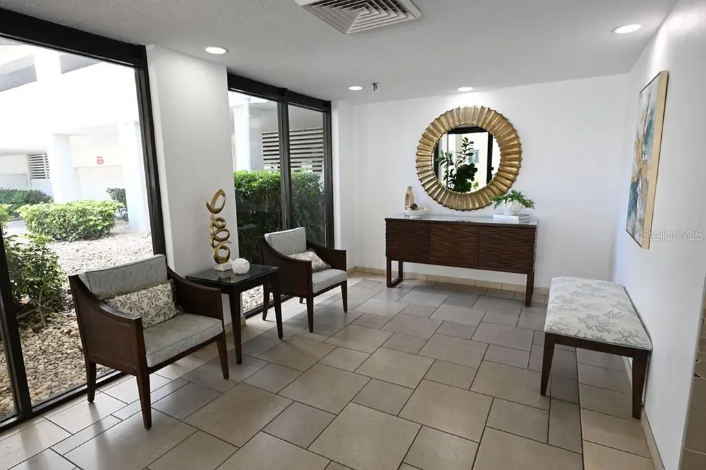 1100 Benjamin Franklin Drive Sarasota FL 34236