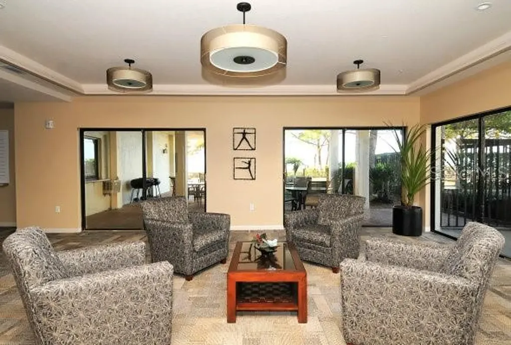 1100 Benjamin Franklin Drive Sarasota FL 34236