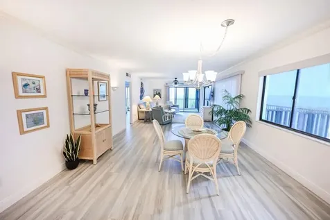 1100 Benjamin Franklin Drive Sarasota FL 34236