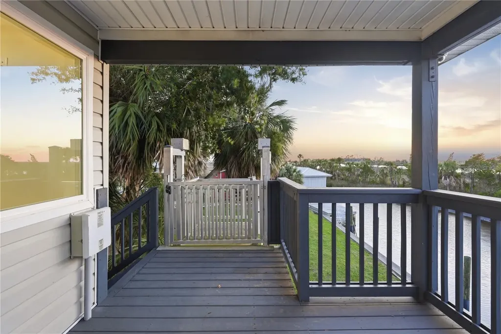 38 SE 195th Street Suwannee FL 32692