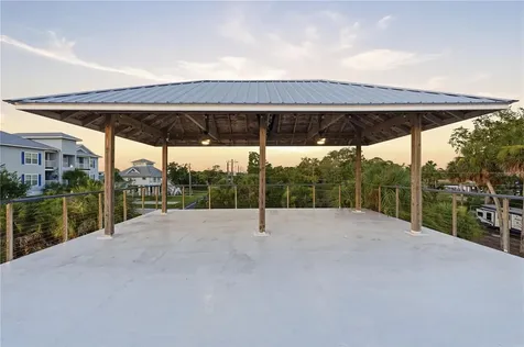 38 SE 195th Street Suwannee FL 32692