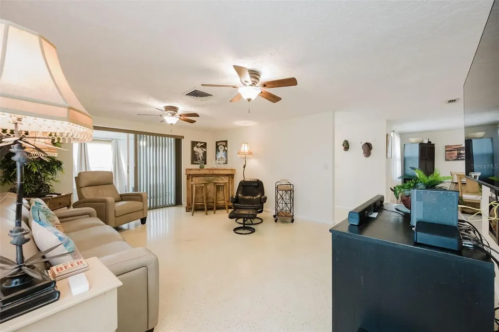 2463 Terry Lane Sarasota FL 34231