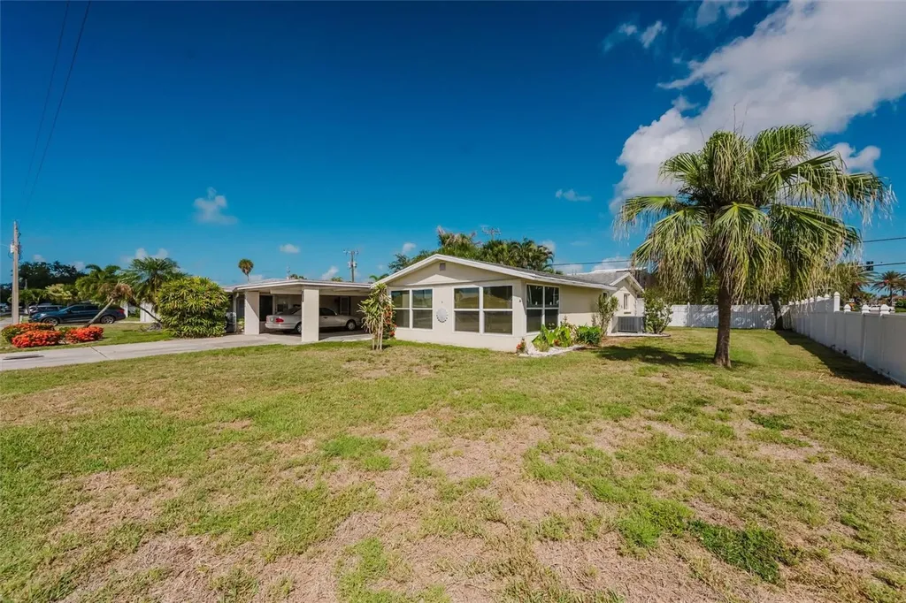 2463 Terry Lane Sarasota FL 34231