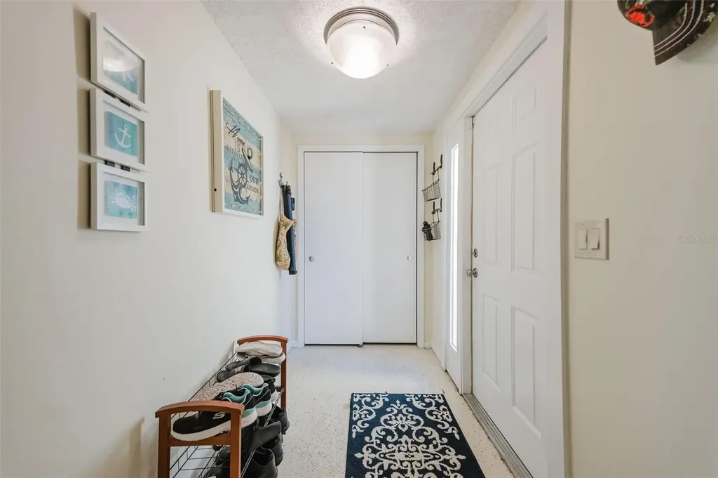 2463 Terry Lane Sarasota FL 34231