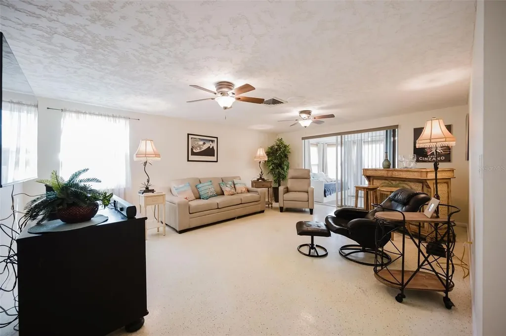 2463 Terry Lane Sarasota FL 34231