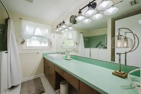 2463 Terry Lane Sarasota FL 34231