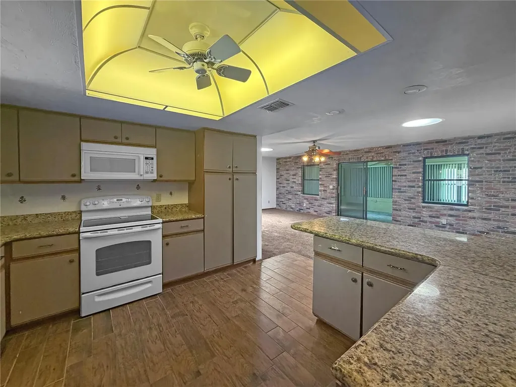 2417 Travelers Palm Drive Edgewater FL 32141