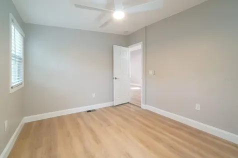 437 N Shine Avenue Orlando FL 32803