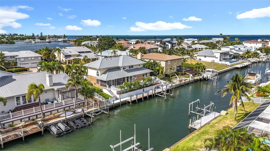 620 North Point Drive Holmes Beach FL 34217