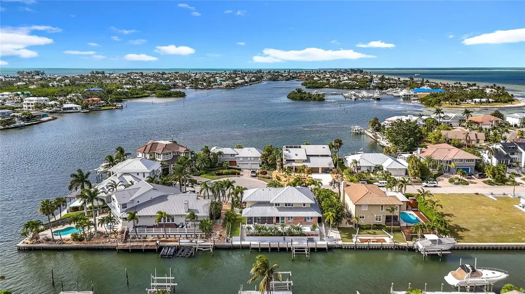 620 North Point Drive Holmes Beach FL 34217