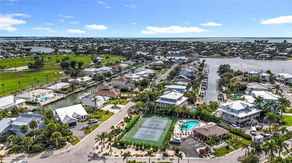 620 North Point Drive Holmes Beach FL 34217