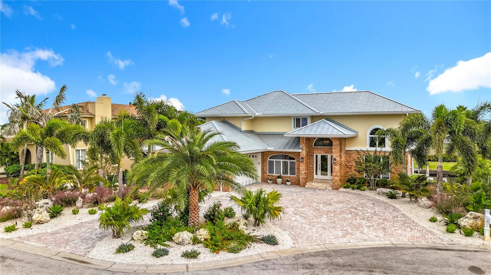 620 North Point Drive Holmes Beach FL 34217