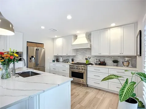 620 North Point Drive Holmes Beach FL 34217