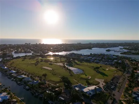 620 North Point Drive Holmes Beach FL 34217