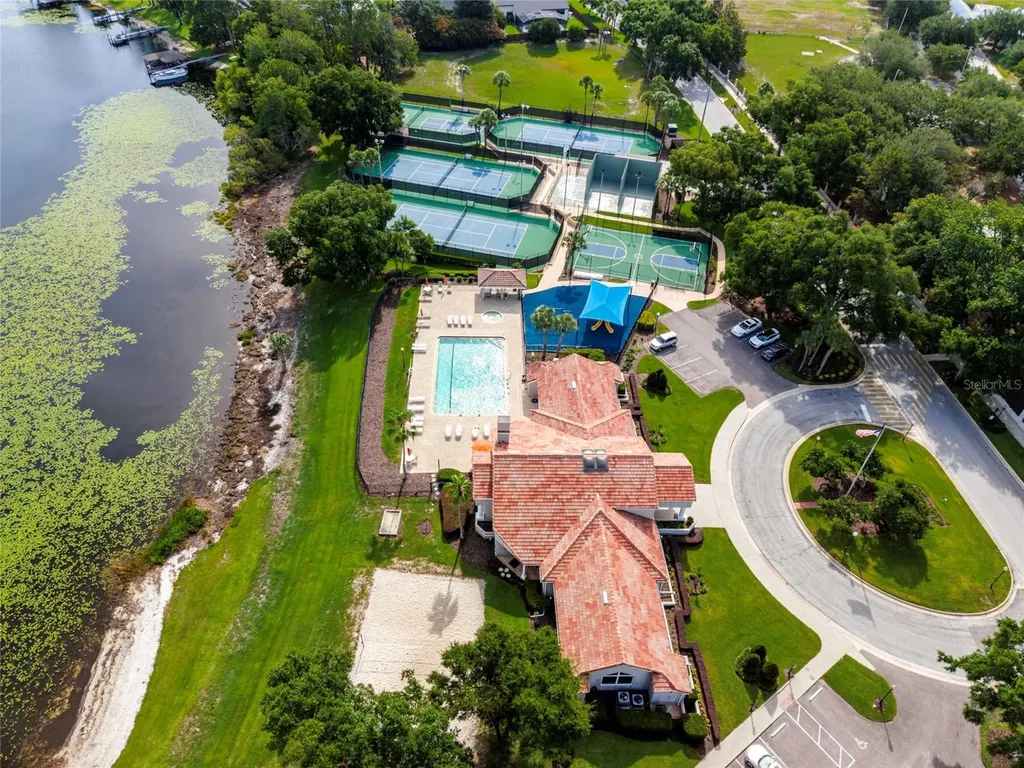 6350 Parson Brown Drive Orlando FL 32819