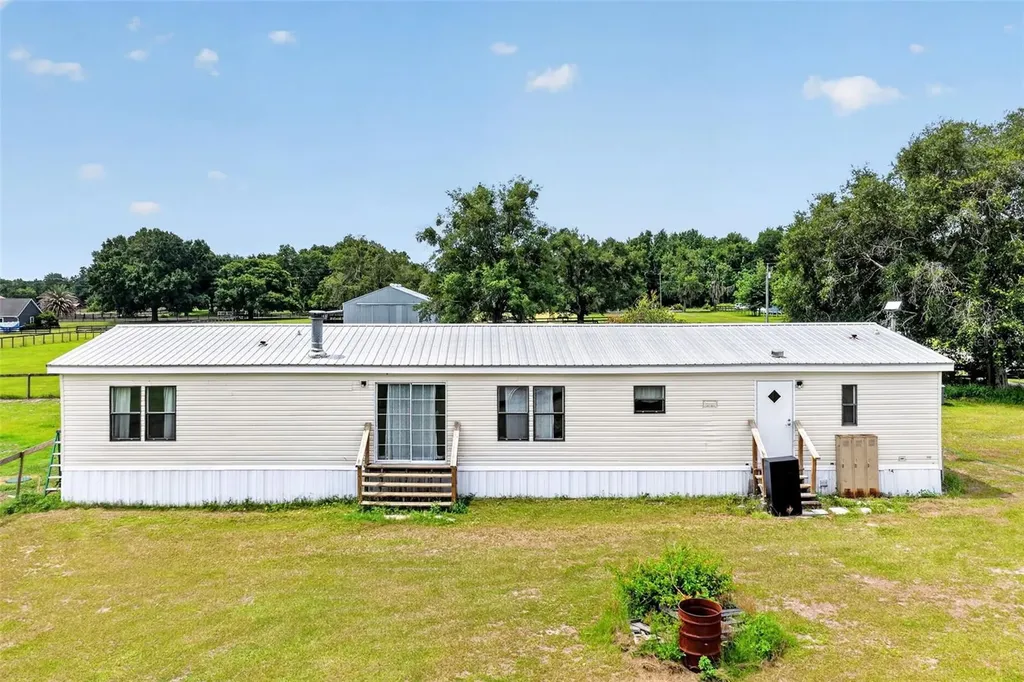 311 SE Highway 42 Summerfield FL 34491
