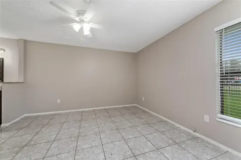 140 Lakepointe Circle Kissimmee FL 34743