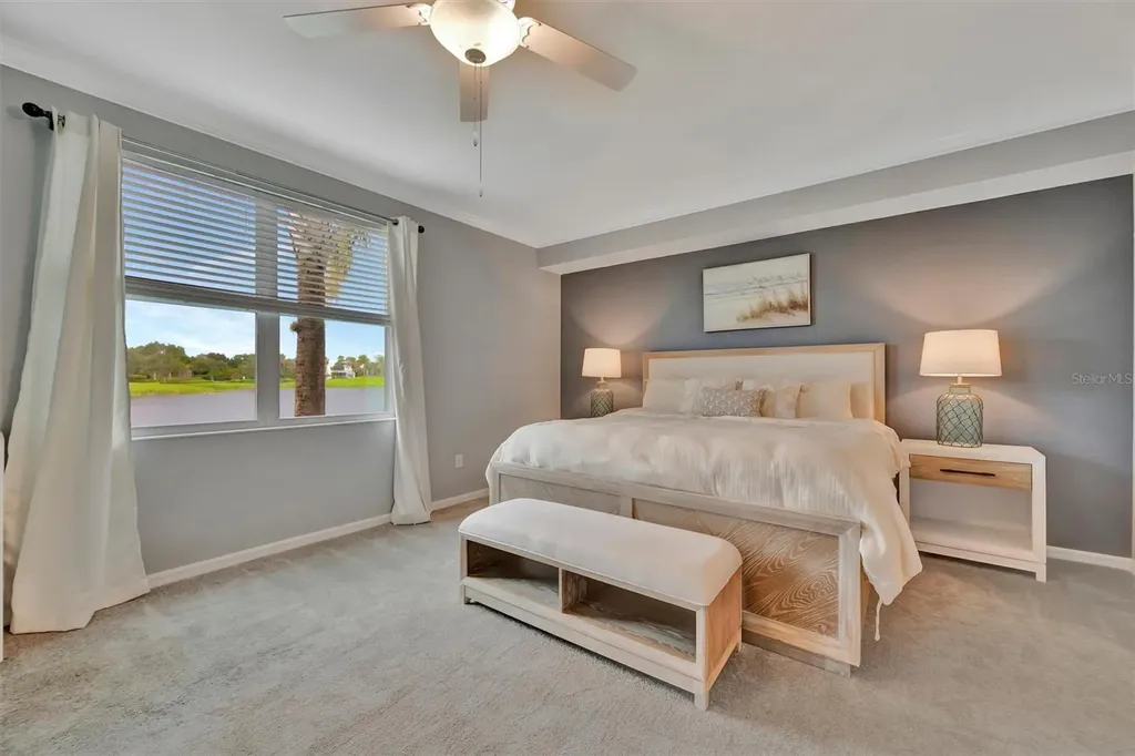 947 Tidewater Shores Loop Bradenton FL 34208