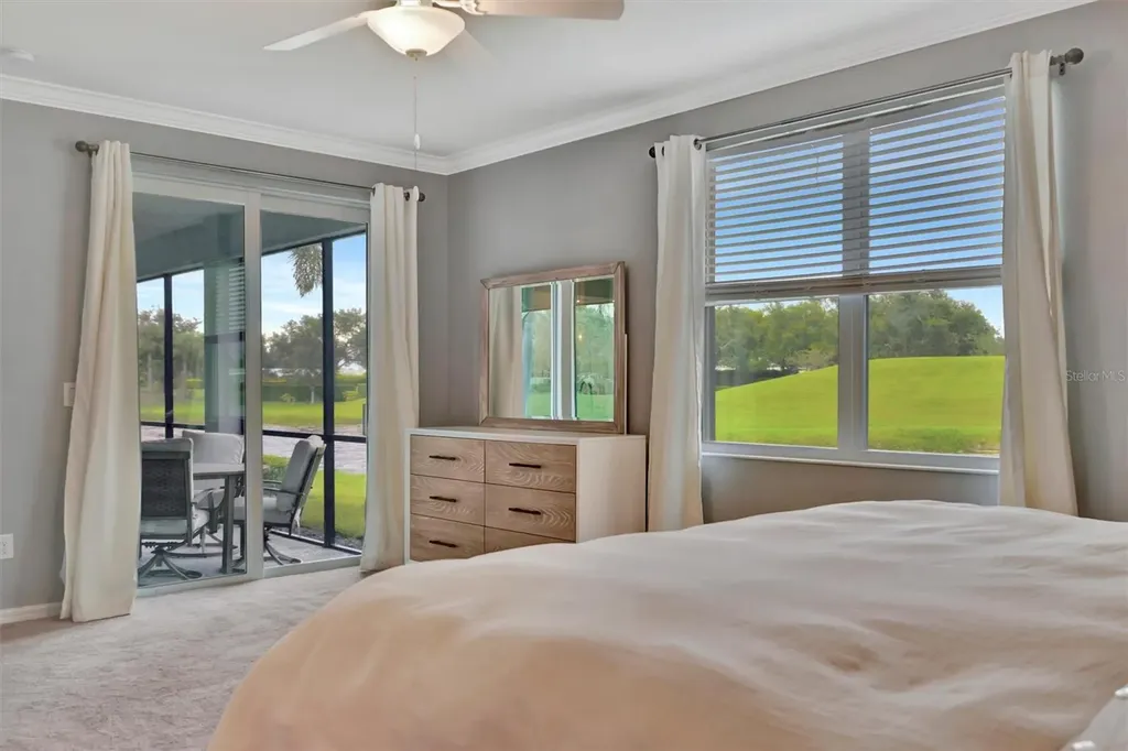 947 Tidewater Shores Loop Bradenton FL 34208