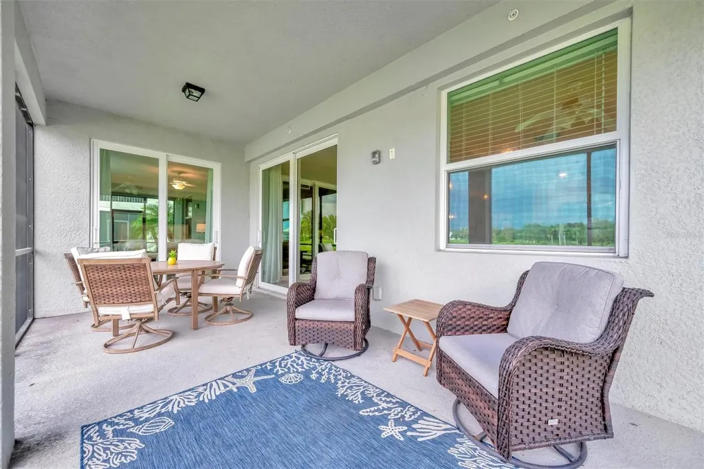 947 Tidewater Shores Loop Bradenton FL 34208