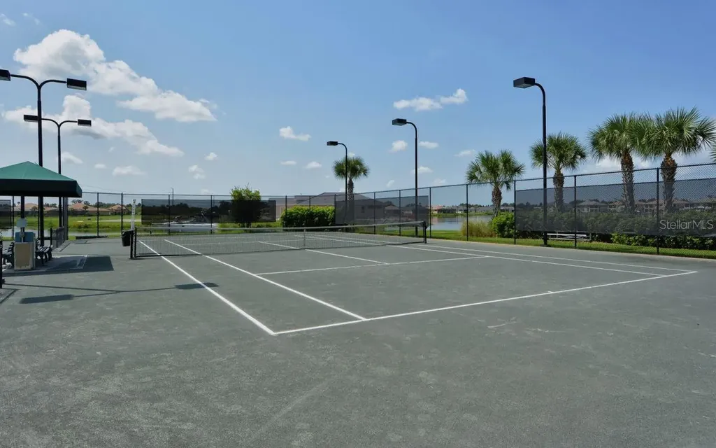 947 Tidewater Shores Loop Bradenton FL 34208