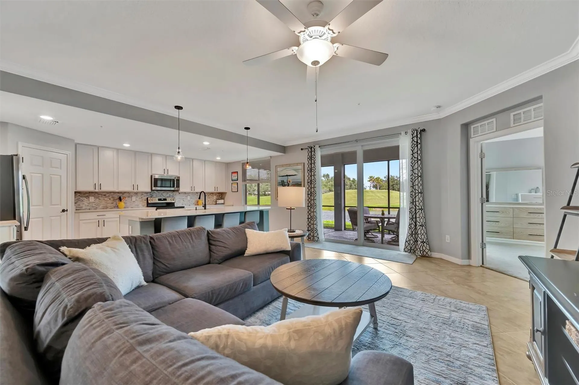 947 Tidewater Shores Loop Bradenton FL 34208