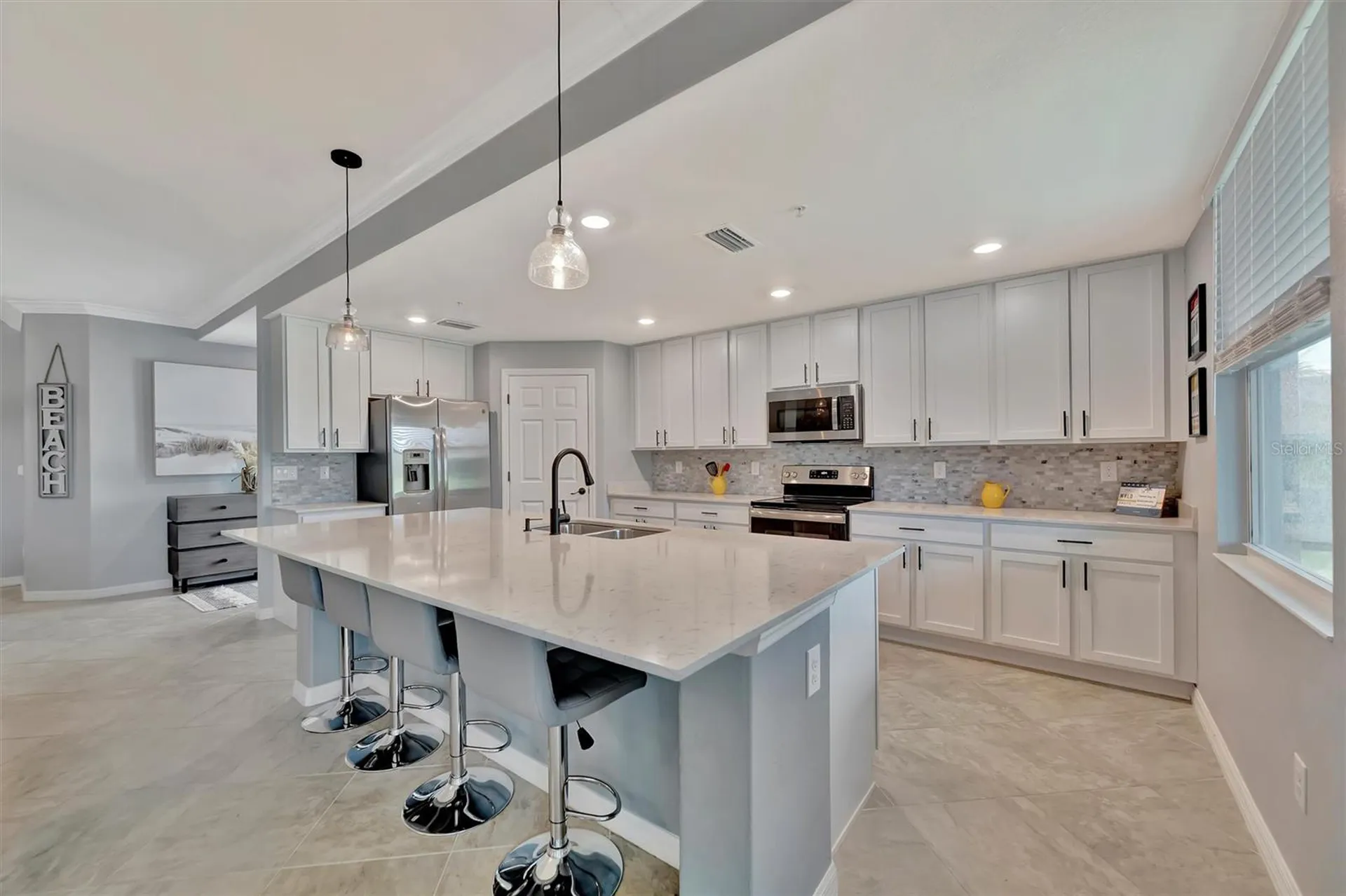 947 Tidewater Shores Loop Bradenton FL 34208