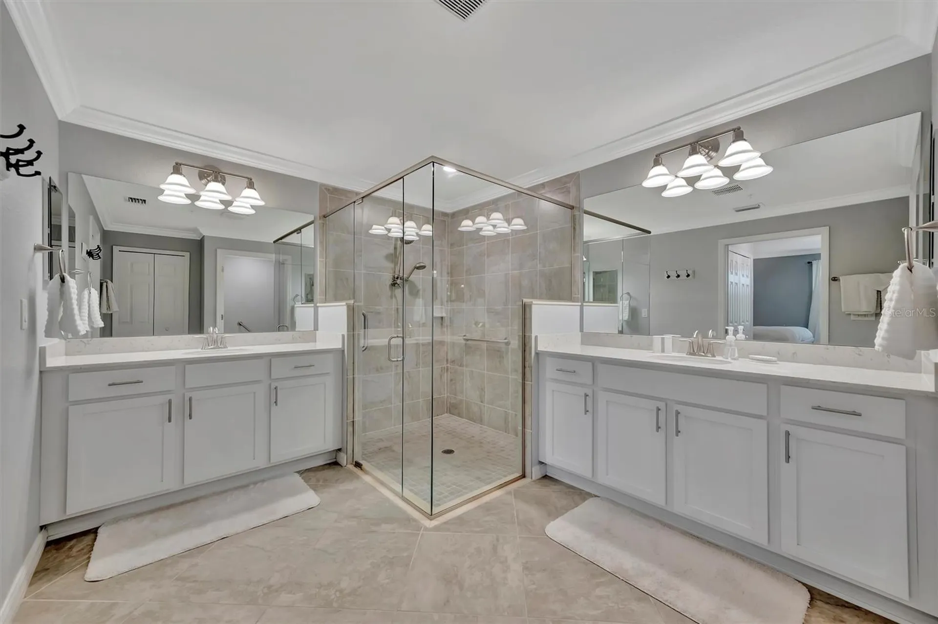 947 Tidewater Shores Loop Bradenton FL 34208