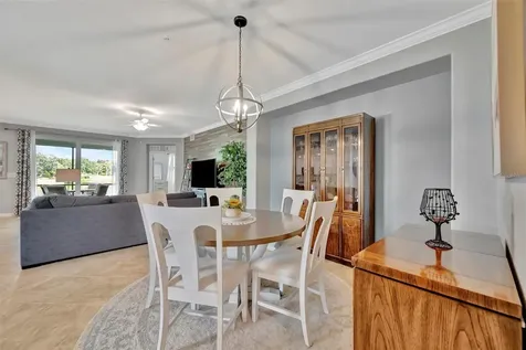 947 Tidewater Shores Loop Bradenton FL 34208