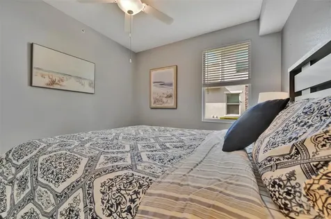 947 Tidewater Shores Loop Bradenton FL 34208