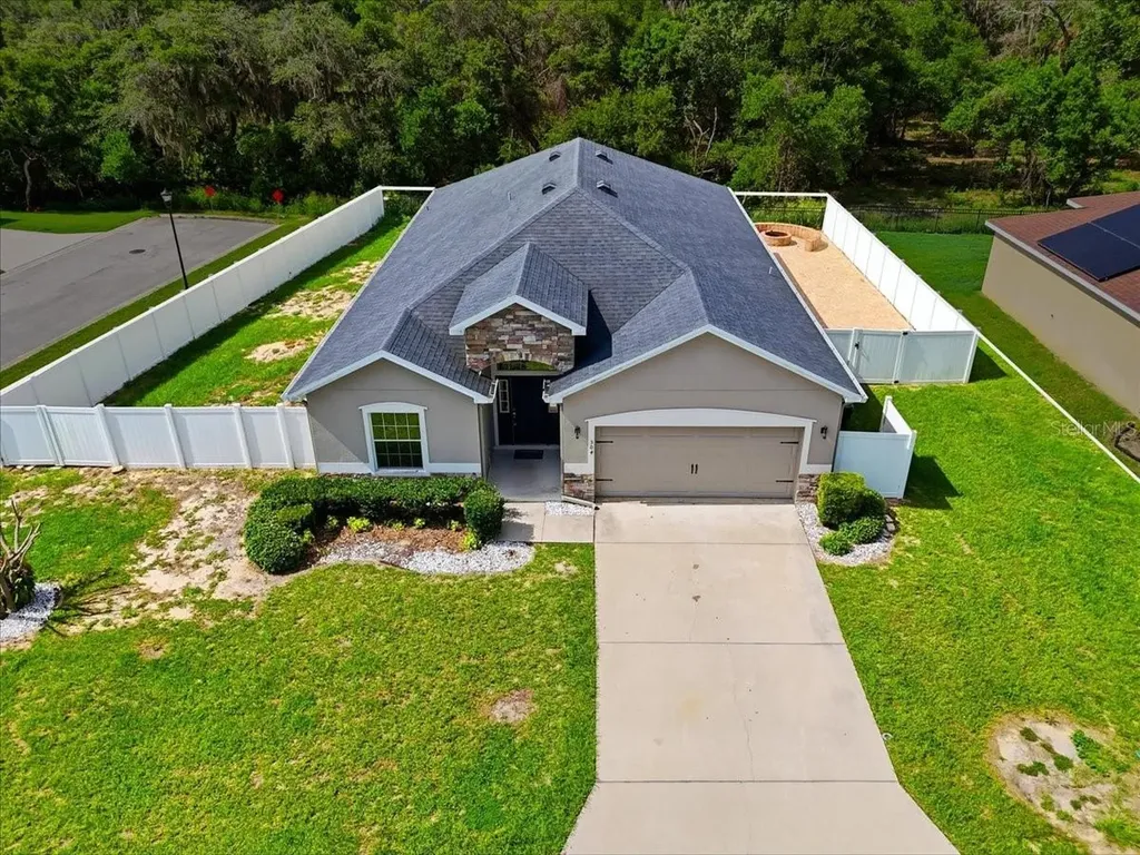 304 Water Lily Lane Lake Alfred FL 33850