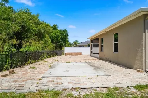 304 Water Lily Lane Lake Alfred FL 33850