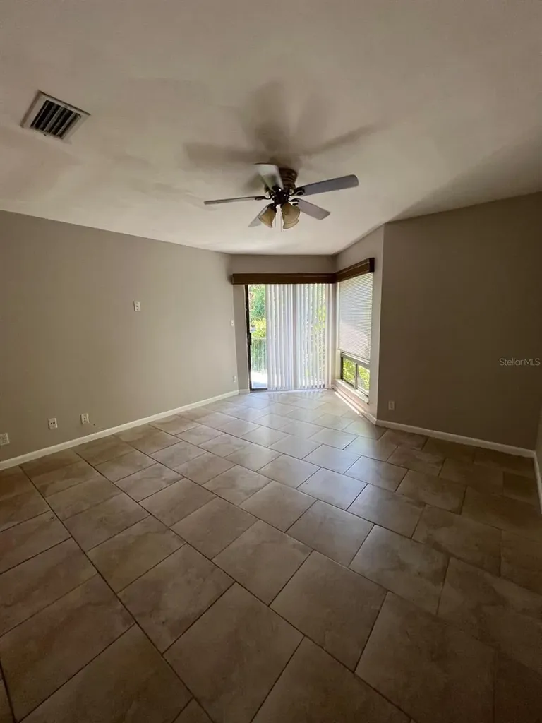 2634 Lemon Tree Lane Orlando FL 32839
