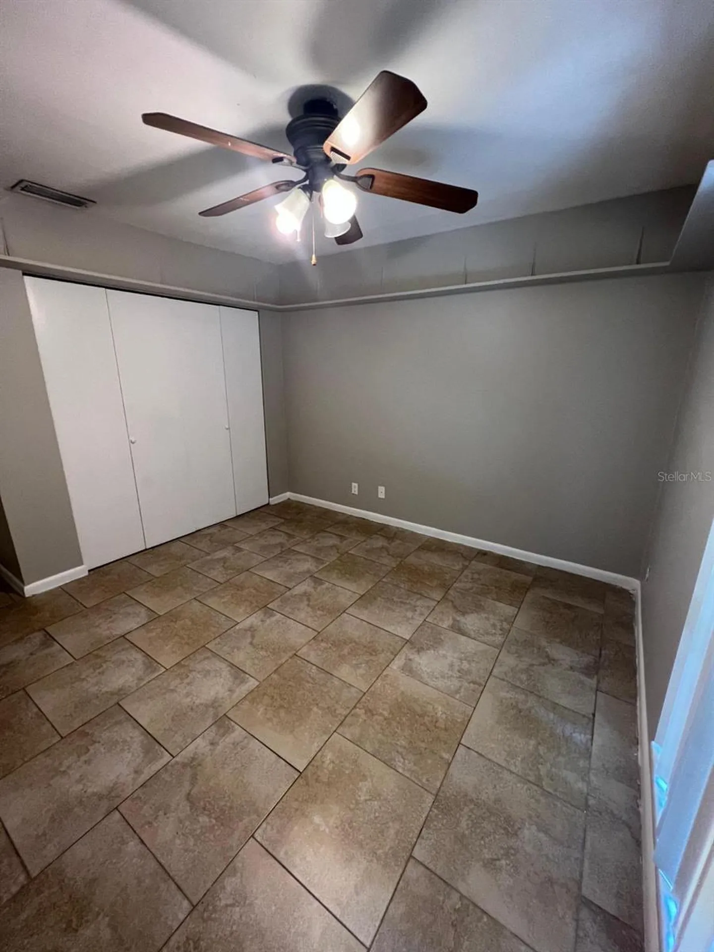 2634 Lemon Tree Lane Orlando FL 32839