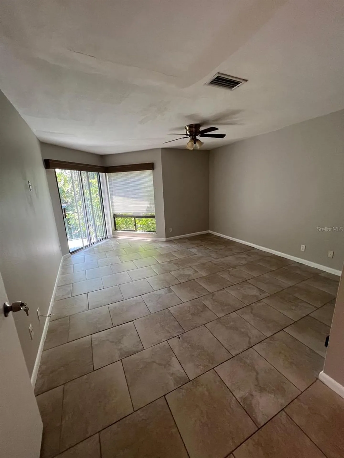 2634 Lemon Tree Lane Orlando FL 32839