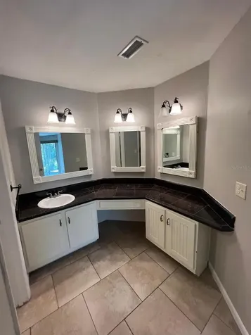 2634 Lemon Tree Lane Orlando FL 32839