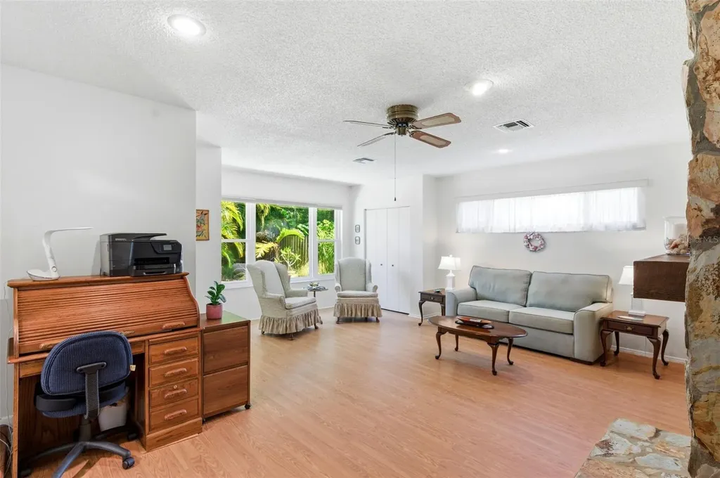 2396 6th Avenue SW Largo FL 33770