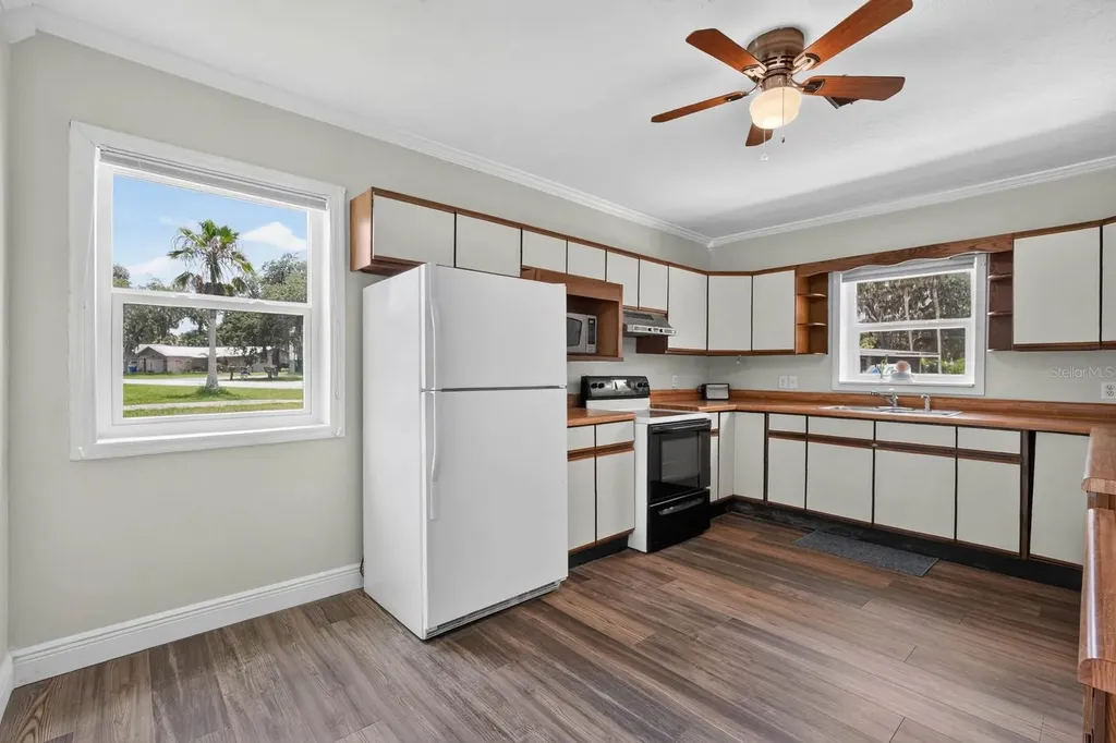 2205 Juniper Drive Edgewater FL 32141