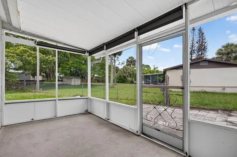 2205 Juniper Drive Edgewater FL 32141