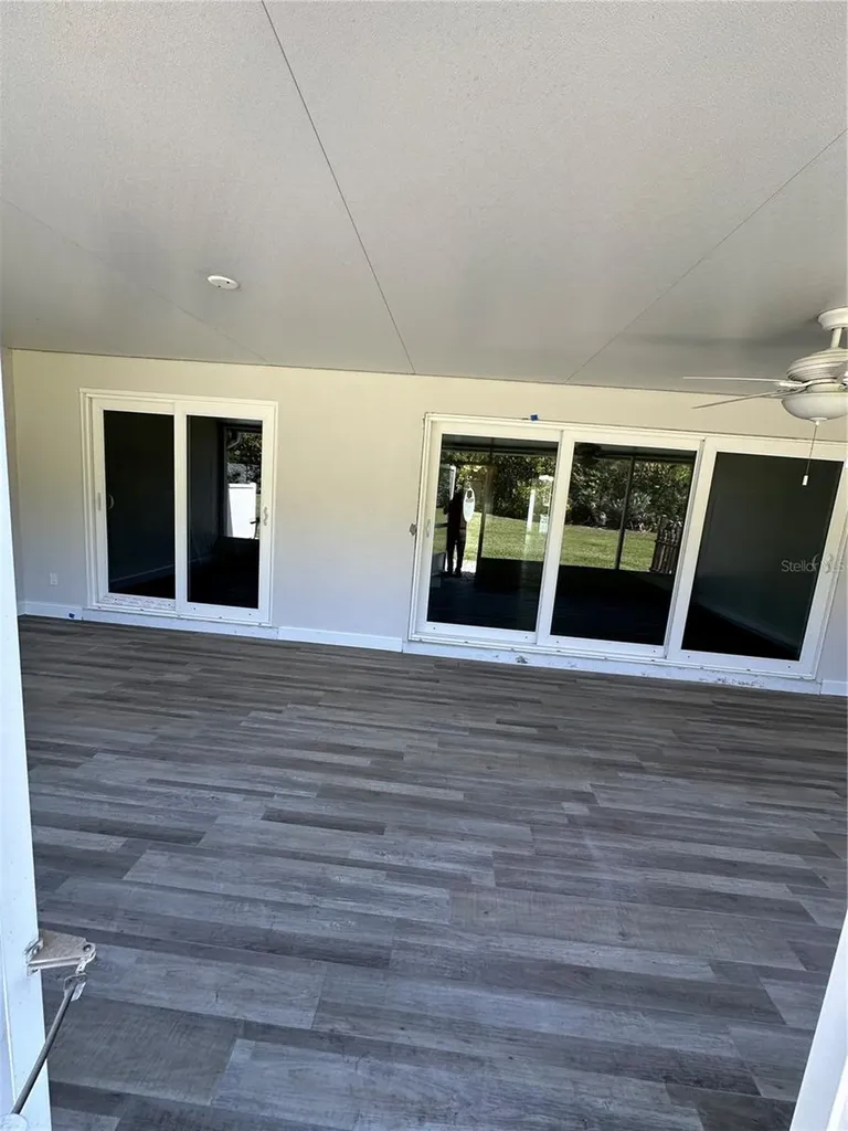 143 Boca Ciega Point Boulevard N St Petersburg FL 33708