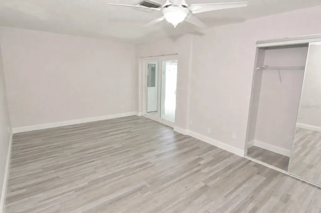 143 Boca Ciega Point Boulevard N St Petersburg FL 33708