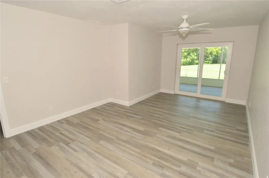 143 Boca Ciega Point Boulevard N St Petersburg FL 33708